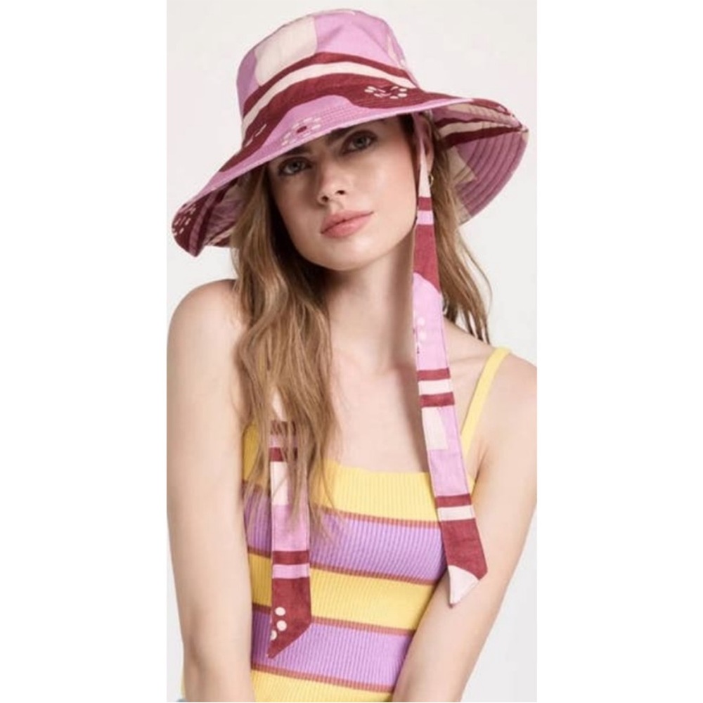 Madewell Lantern Bucket Hat in Geodaisy Batik